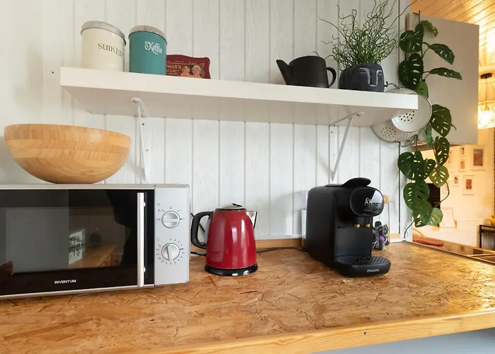 Knus Met Parkeerplek En Zeezicht! *