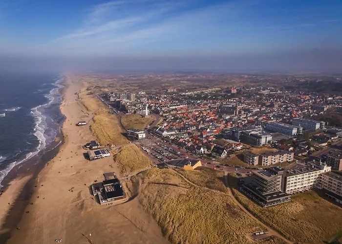 Knus Met Parkeerplek En Zeezicht! Apartment *
